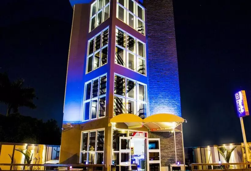 هتل Qinn Boutique