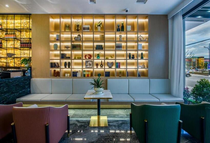 ホテル Yiwu Baide Theme