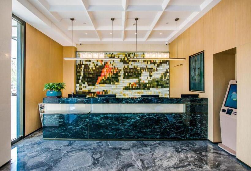 ホテル Yiwu Baide Theme