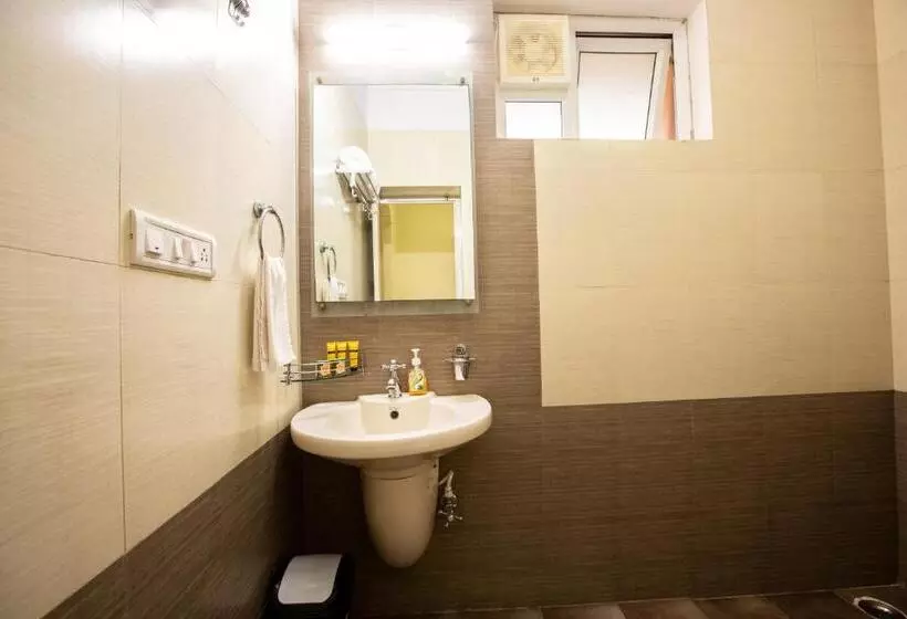 ユースホステル Kstdc Hotel Mayura Valley View Madikeri
