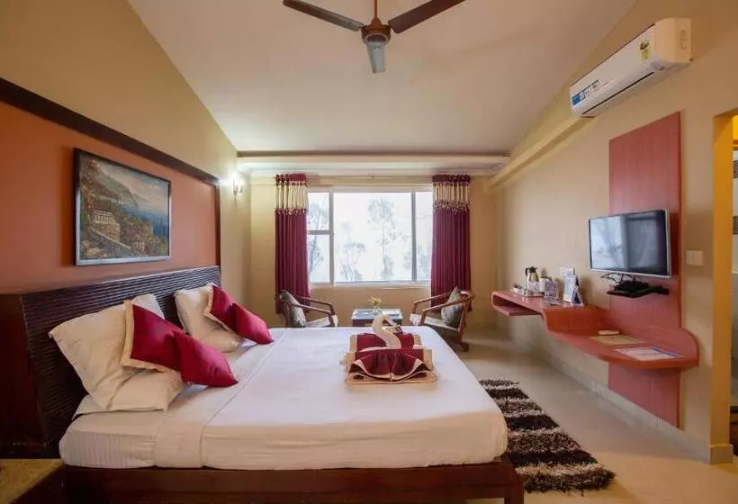 ユースホステル Kstdc Hotel Mayura Valley View Madikeri