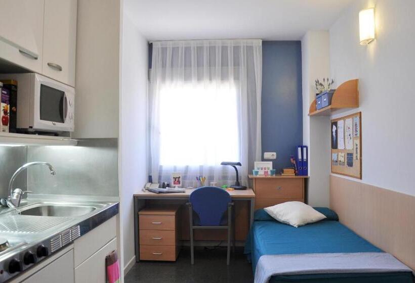 هاستل Residencia Tomás Alfaro Fournier