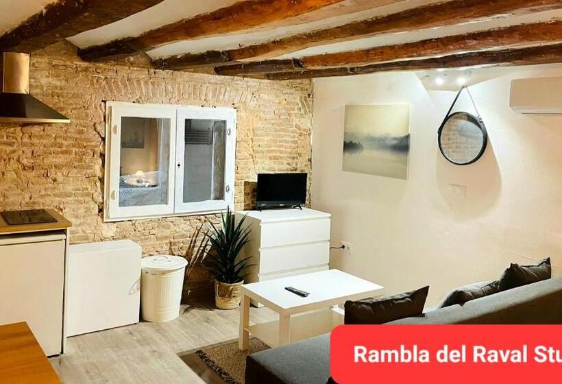 هاستل The Hipstel Parallel