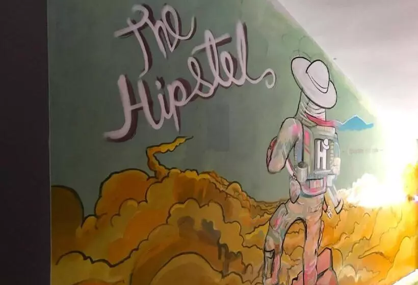 هاستل The Hipstel Parallel