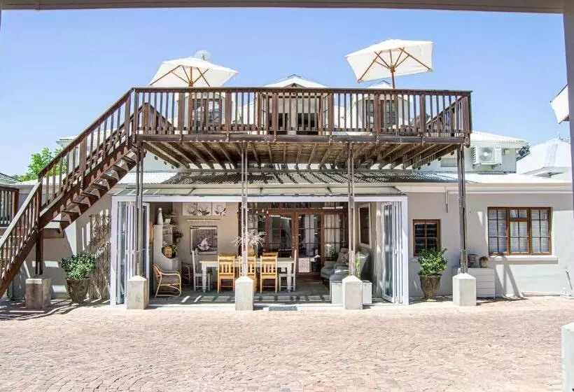 Aamiaismajoitus (B&B) Madeliefie Guest Accommodation