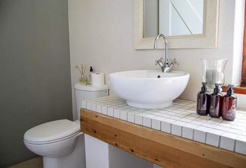 Aamiaismajoitus (B&B) Madeliefie Guest Accommodation