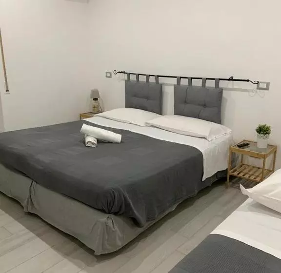 Hotelli Albergo Abruzzese