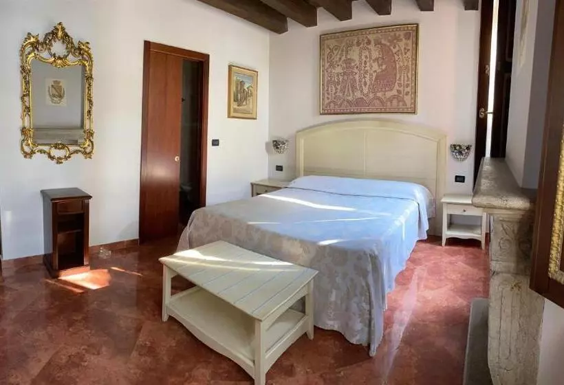 Hotelli Dama Estense