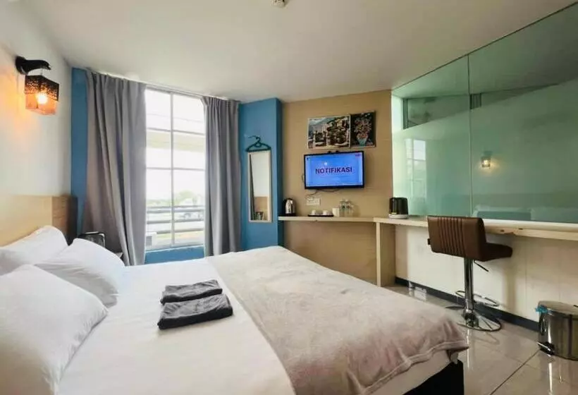 Otel Dolphin