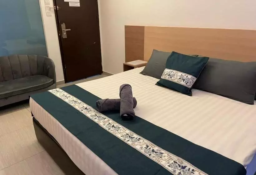 Otel Dolphin