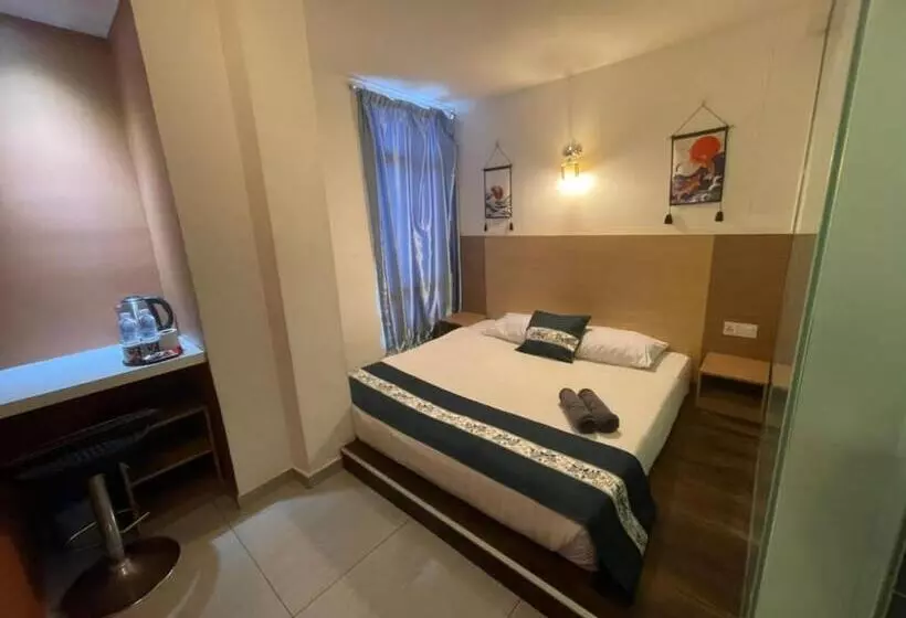 Otel Dolphin