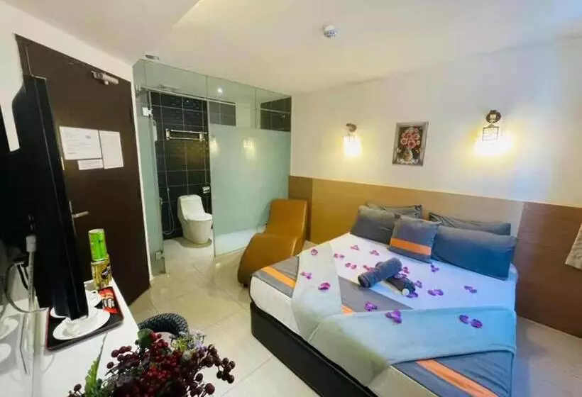 Otel Dolphin