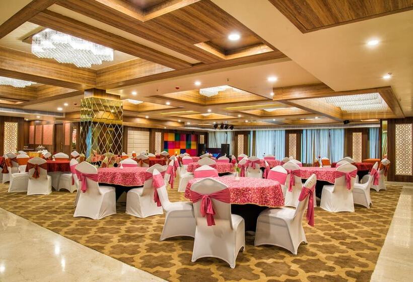 Hotell Hide Away Suites