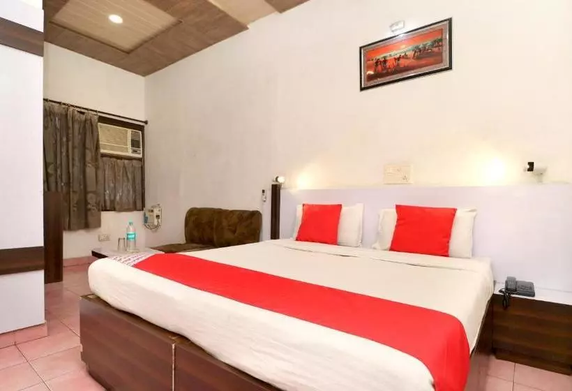 ホテル Oyo Rooms Railway Station Clock Tower Opposite Bank Of India Shoe Bazaar