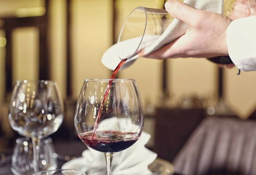 Отель Premium Beach