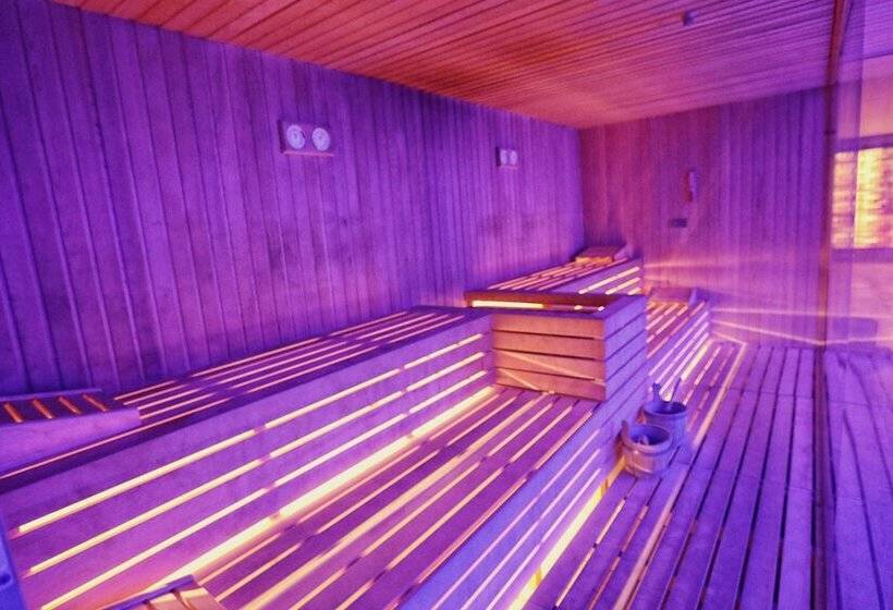 Отель Premium Beach