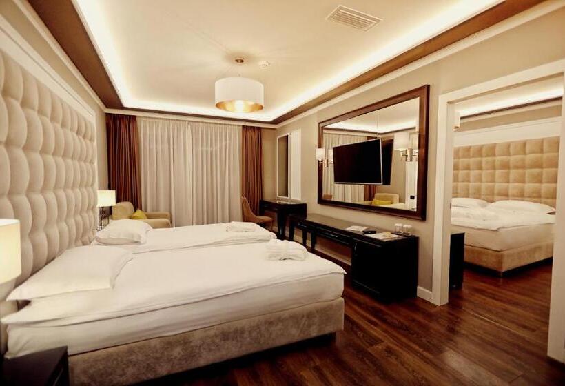 Отель Premium Beach