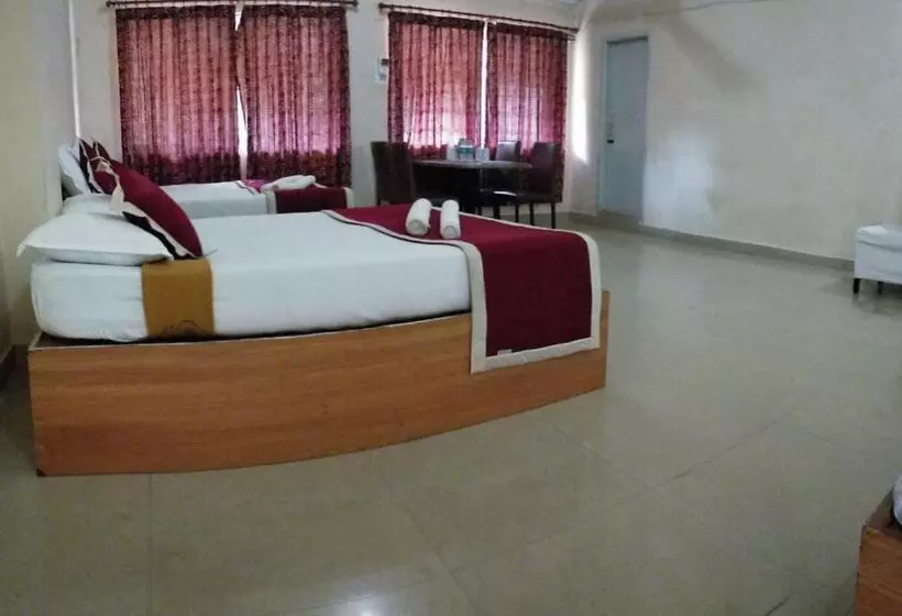 استراحتگاه Kstdc Hotel Mayura Talakaveri, Bhagamandala