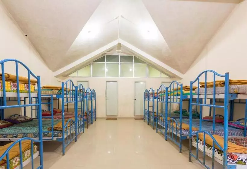 استراحتگاه Kstdc Hotel Mayura Talakaveri, Bhagamandala