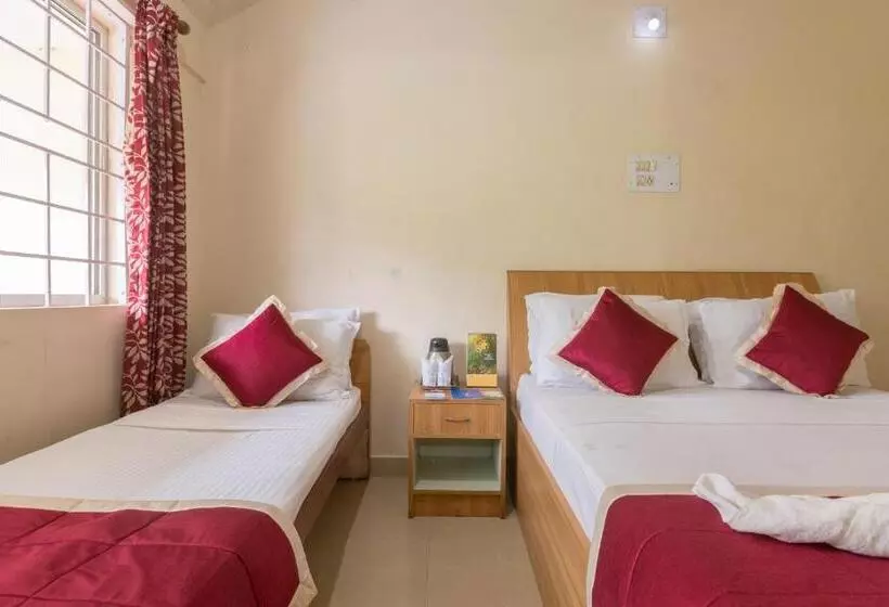 استراحتگاه Kstdc Hotel Mayura Talakaveri, Bhagamandala