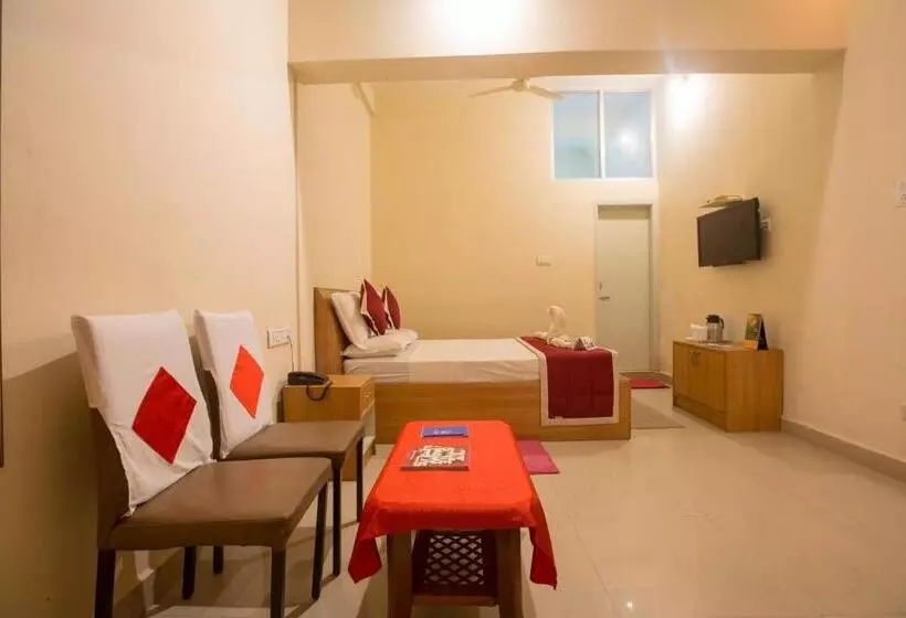 استراحتگاه Kstdc Hotel Mayura Talakaveri, Bhagamandala