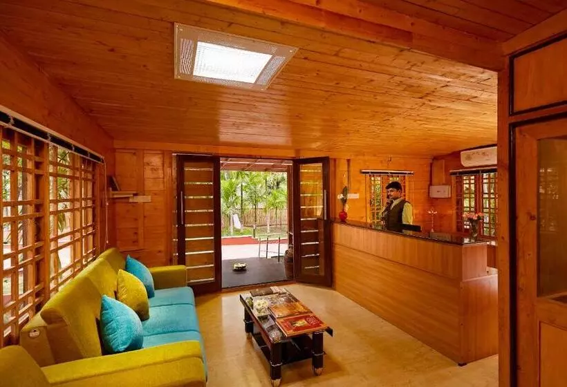 Lomakeskus Sterling Anaikatti