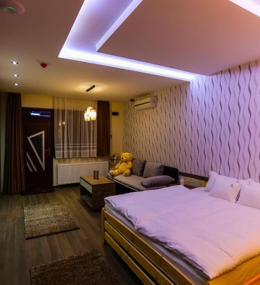 민박 Madison Village