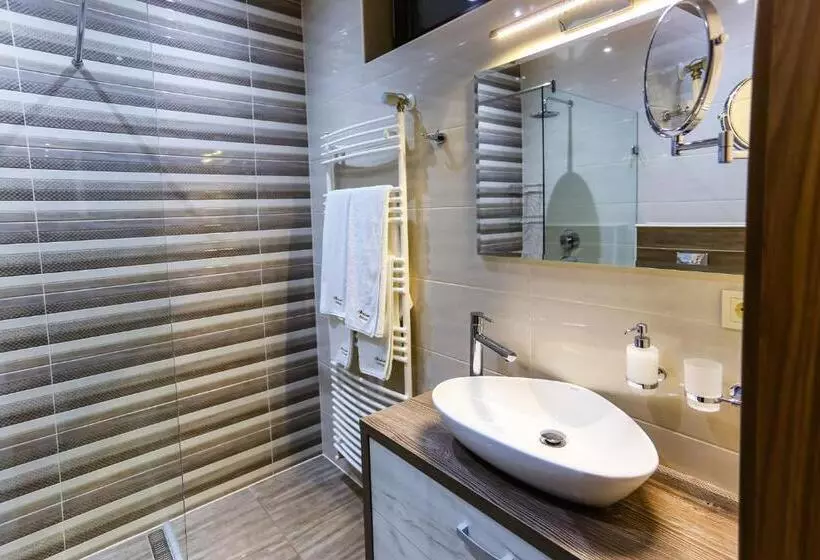 Aamiaismajoitus (B&B) Madison Village