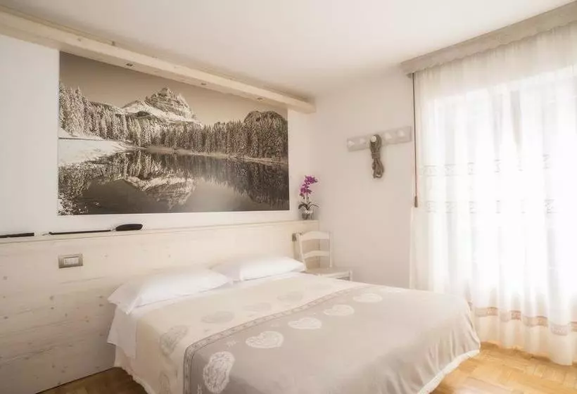 ホテル Albergo Meublè Victoria