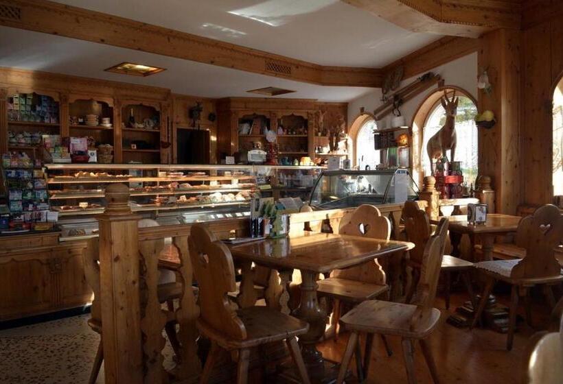 호텔 Garni Il Muretto