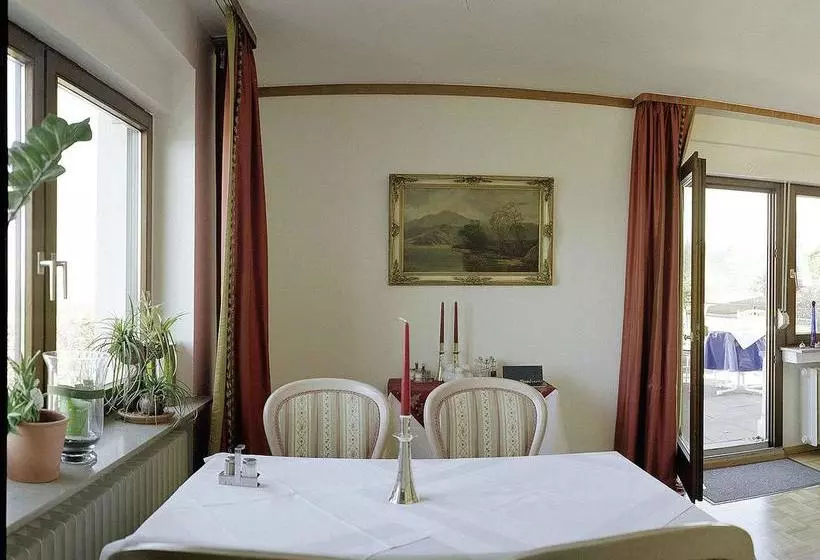 ホテル Hubertus Haus Pflingsteck