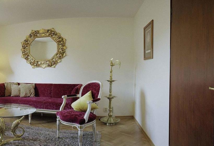 Отель Hubertus Haus Pflingsteck