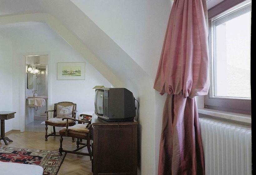 Отель Hubertus Haus Pflingsteck