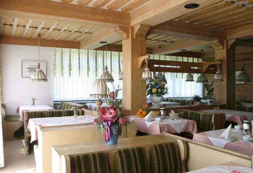 Hotelli Gasthof Genosko