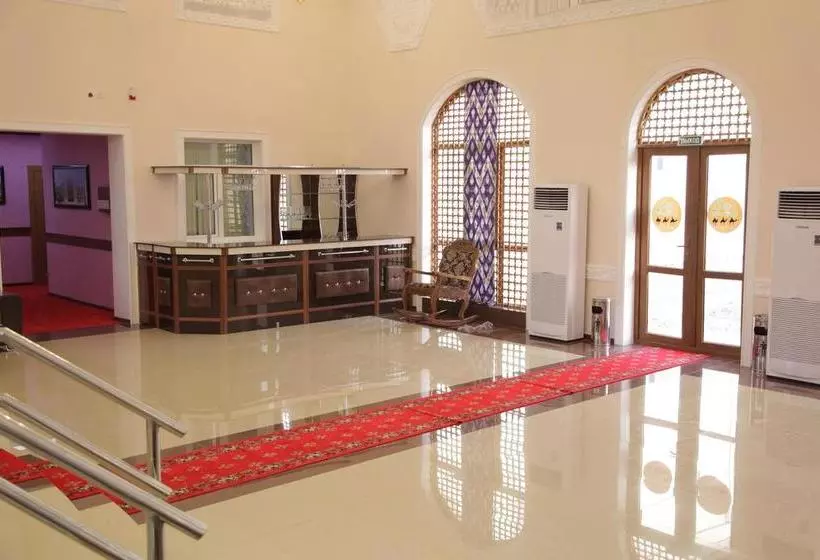 ホテル Qibla Tozabog
