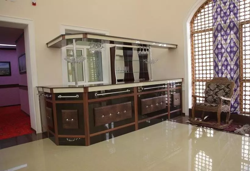 ホテル Qibla Tozabog