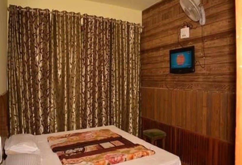 Отель Tashila Manali