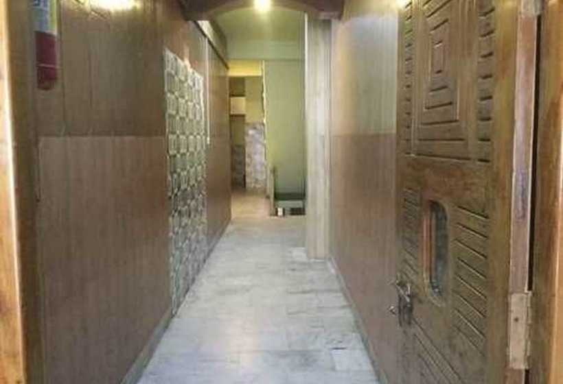 Отель Tashila Manali