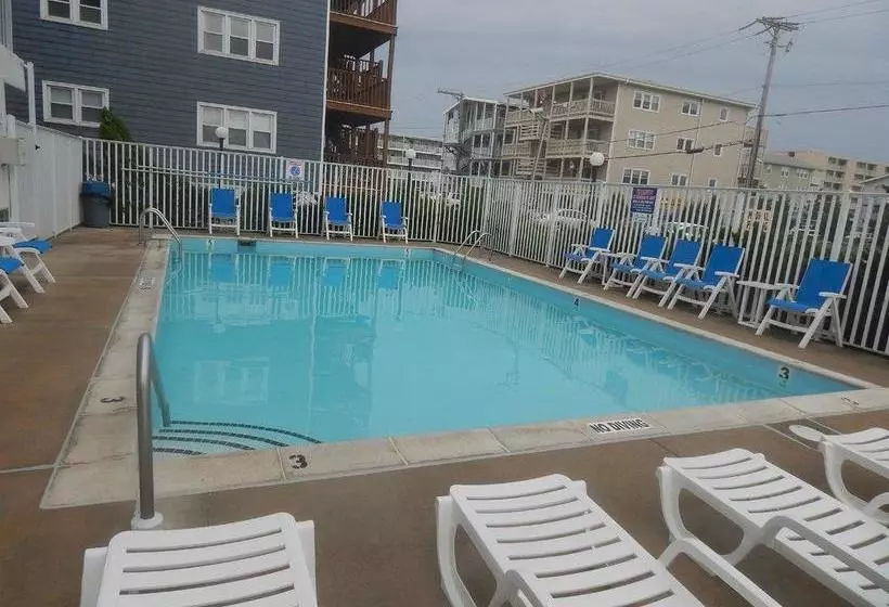 Beachcomber Motel