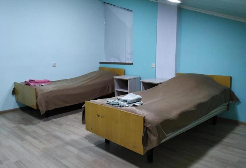 住宿加早餐 Green Gables Martuni