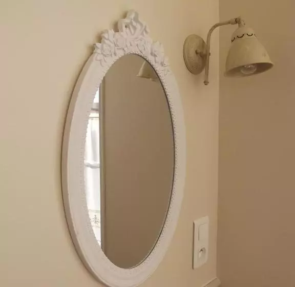 تختخواب و صبحانه Maison Matisse