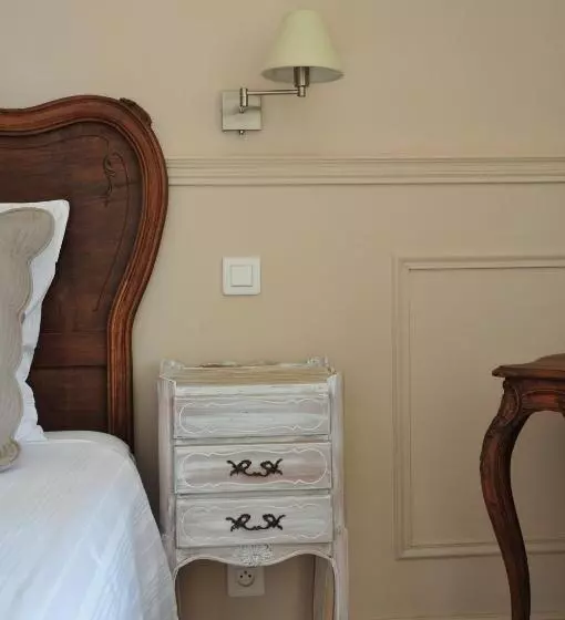 تختخواب و صبحانه Maison Matisse