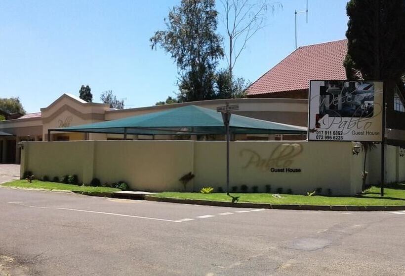 مبيت وإفطار Pablo Guesthouse