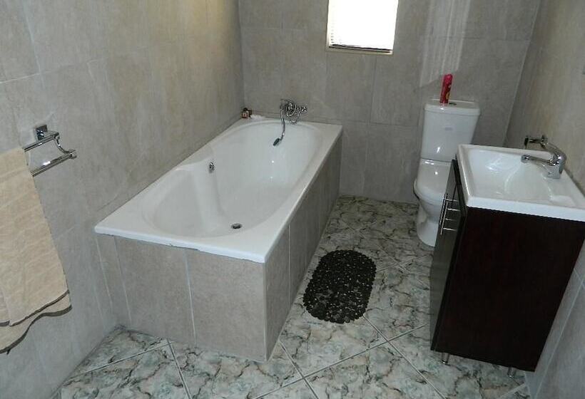 مبيت وإفطار Pablo Guesthouse