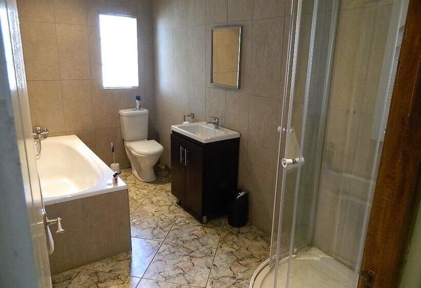 مبيت وإفطار Pablo Guesthouse