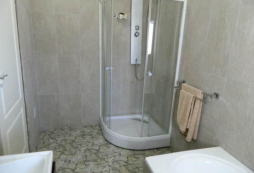 مبيت وإفطار Pablo Guesthouse