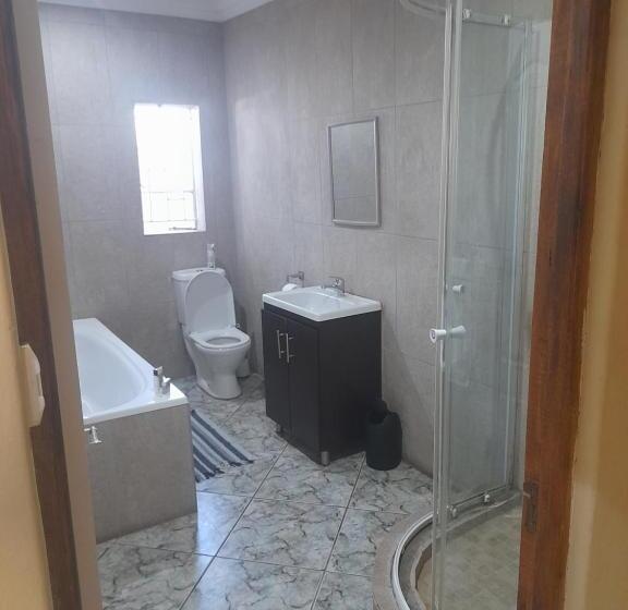 مبيت وإفطار Pablo Guesthouse