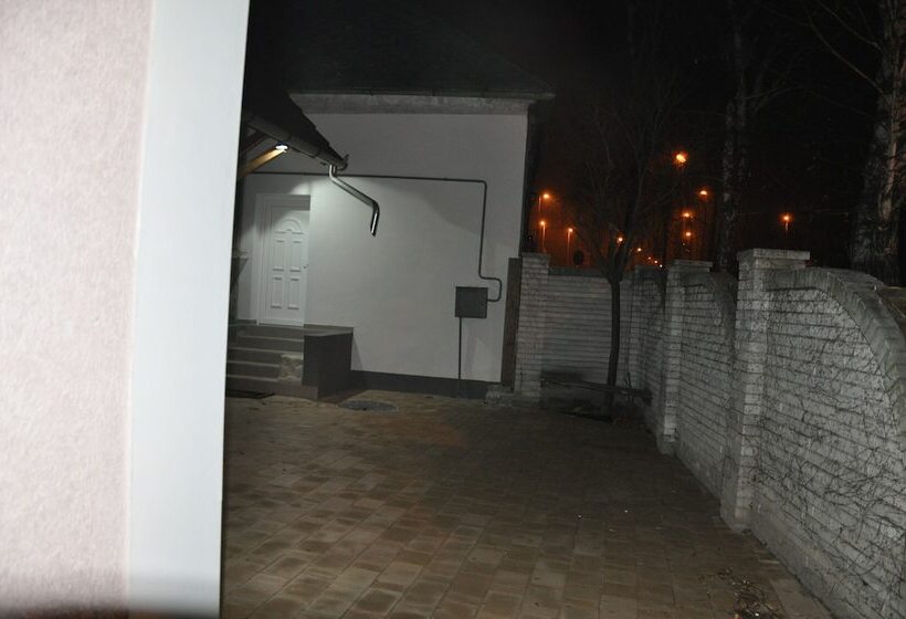 تختخواب و صبحانه Sport