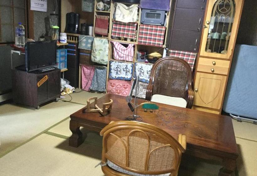 Hojo Suigun Youth Hostel