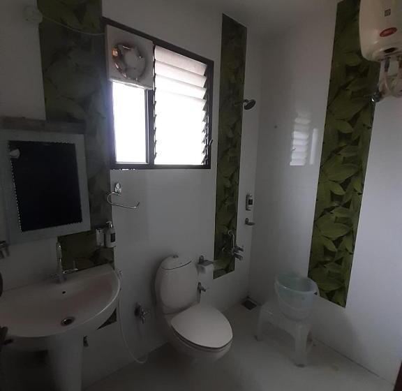 בית מלון כפרי Kurinji Residency